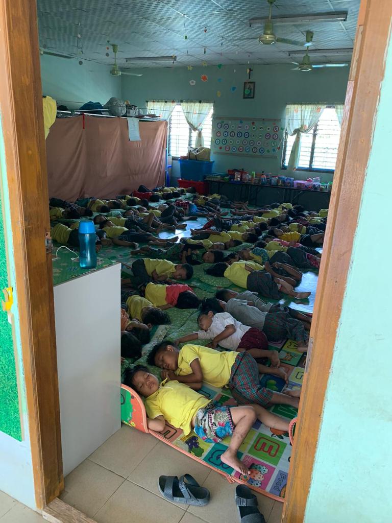 Myanmar -Charity-scheool-students-nap