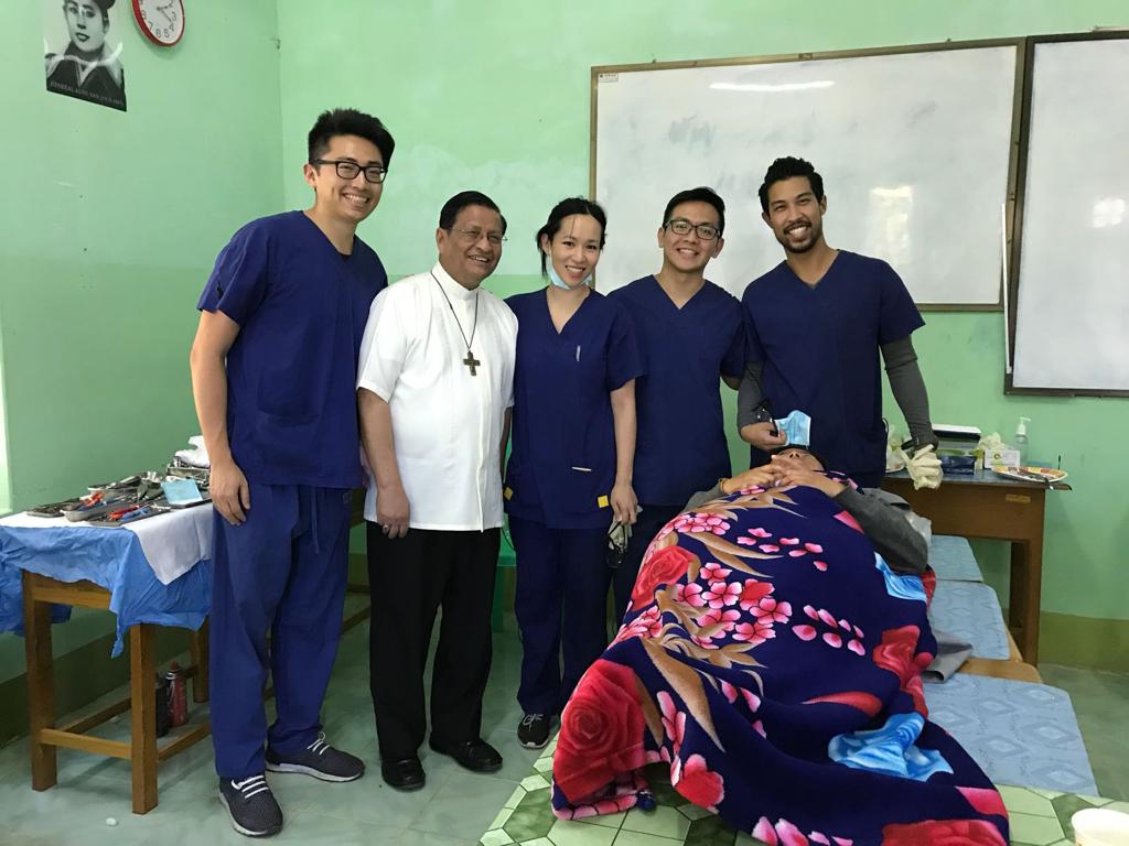 Myanmar-charity-dental-care-team